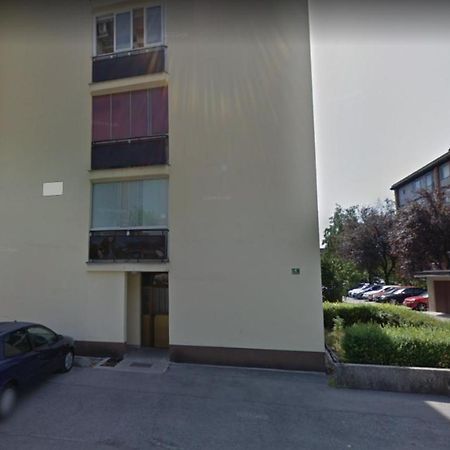 Ljubljanotti Appartement Ljubljana Buitenkant foto